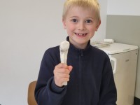 Knutselen met kosteloos materiaal 