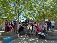 Samen dansen: oefenen schoolfeest