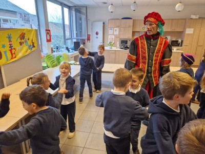 whatsapp image 2025 12 03 at.10.50